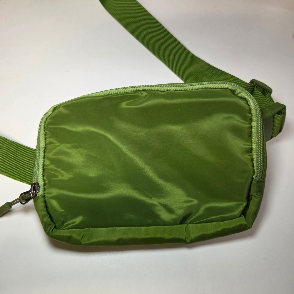 Green Nylon Belt Bag Fanny Pack Crossbody Pouch - Picture 8 of 10